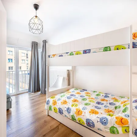 Apartment In Near The Beach, Cleaning Included *